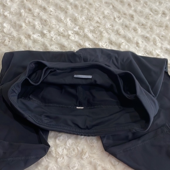 Lululemon Athletica - Picture 10 of 10